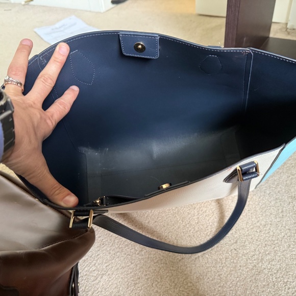 Kate spade tote - Picture 3 of 4